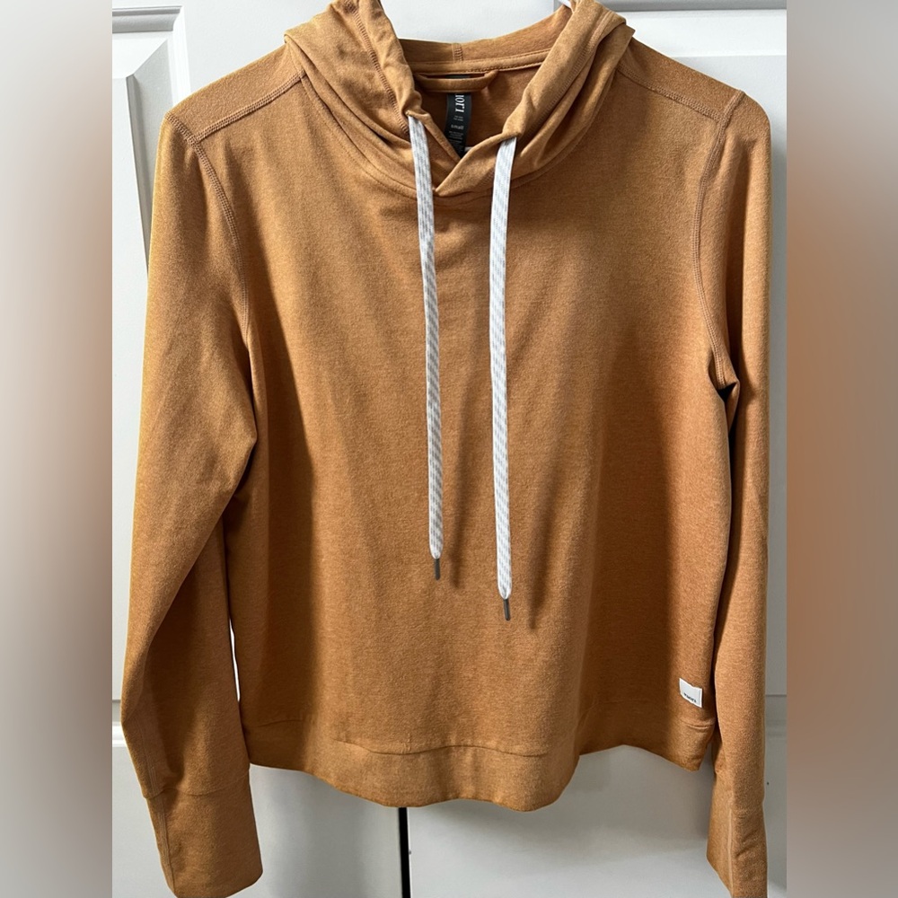 Vuori Halo Essential Hoodie Women's Size Small, Color: Mustard Yellow Heather